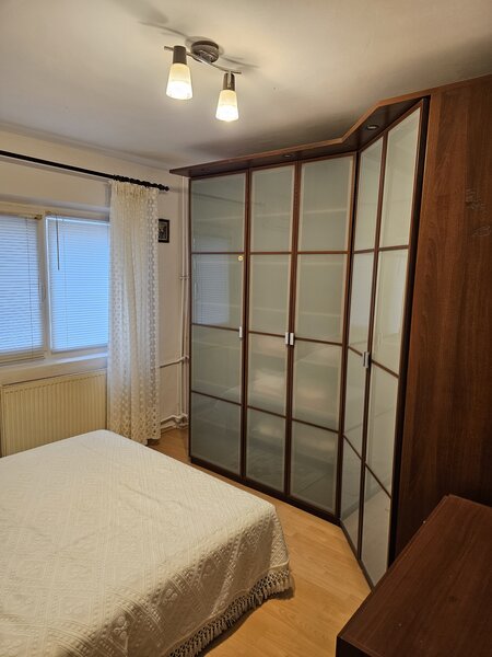 Militari, Gorjului, Ghirlandei, 1/4, decomandat, mobilat, fara asiatici,